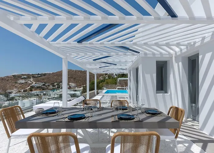 Sealine فيلة تورلوس