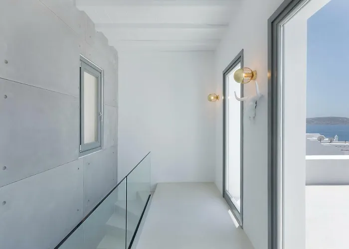 Sealine فيلة تورلوس