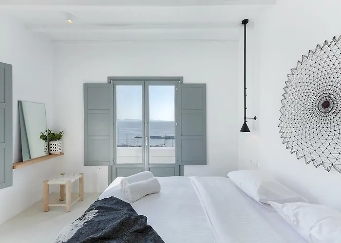 Sealine فيلة تورلوس