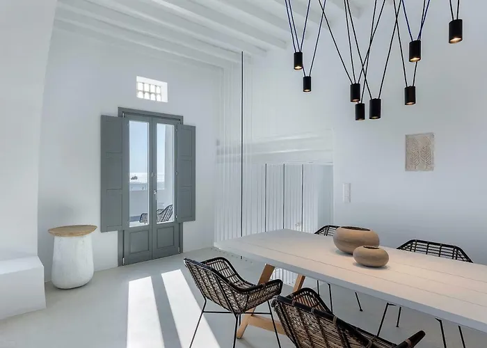 Sealine فيلة تورلوس