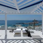 فيلة Sealine